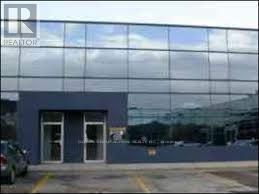 8 - 2355 Derry Road E, Mississauga, ON