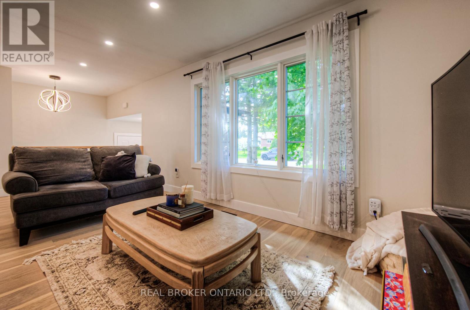 23 Carberry Road, Erin, ON
