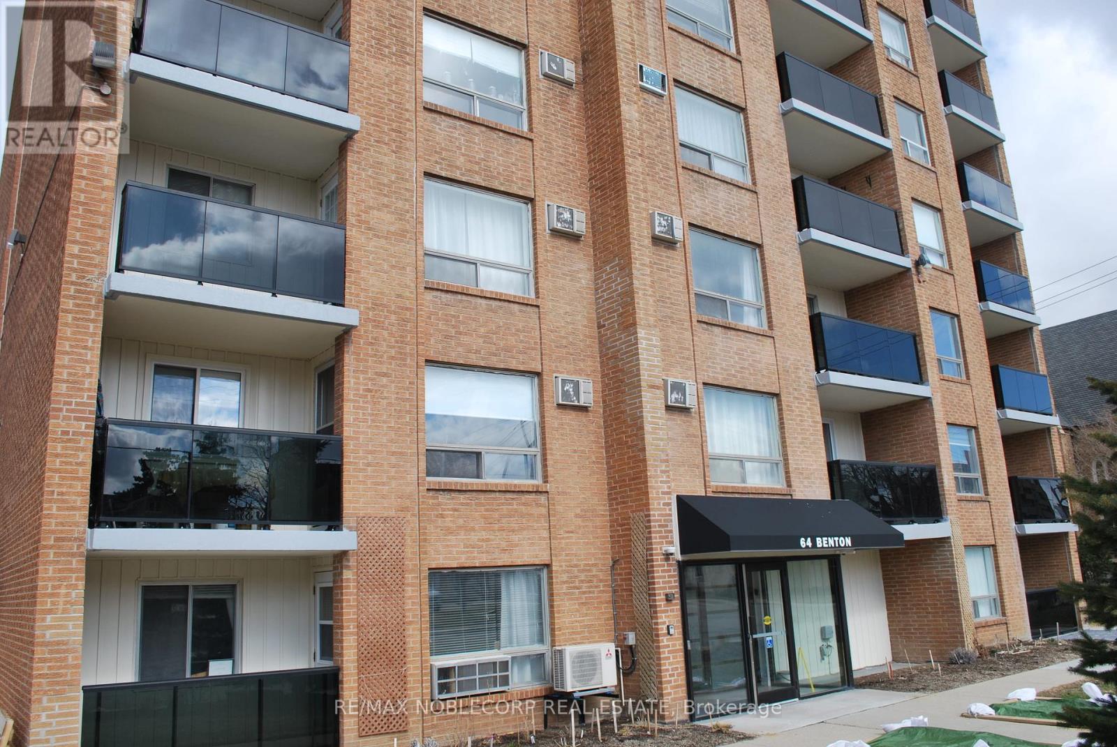 901 - 64 Benton Street, Kitchener, ON