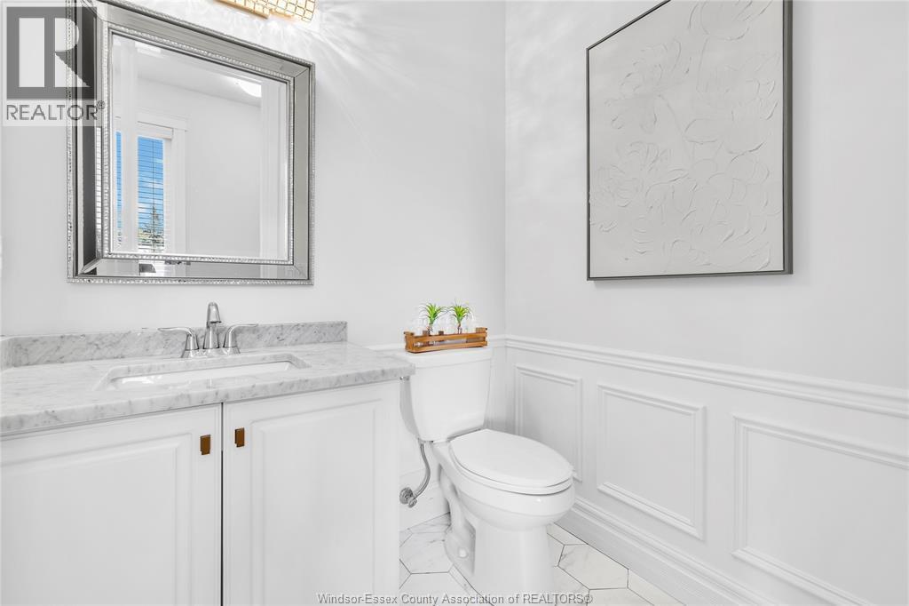 539 River Downs Avenue, Lakeshore, ON
