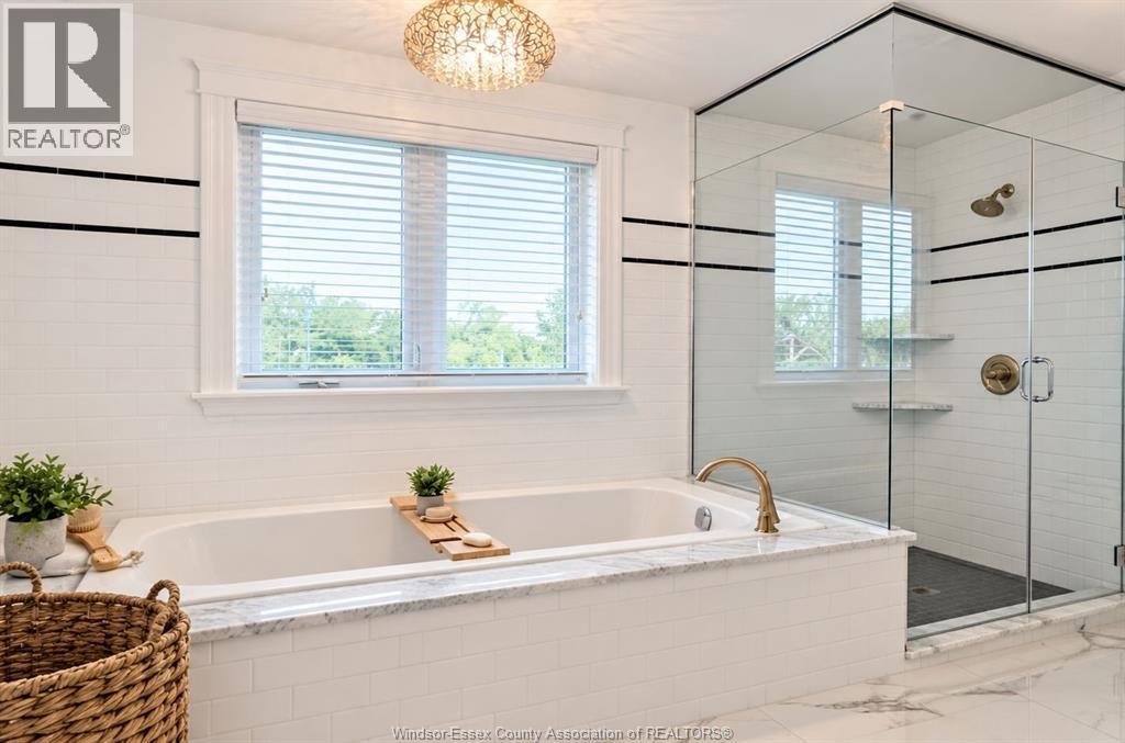539 River Downs Avenue, Lakeshore, ON