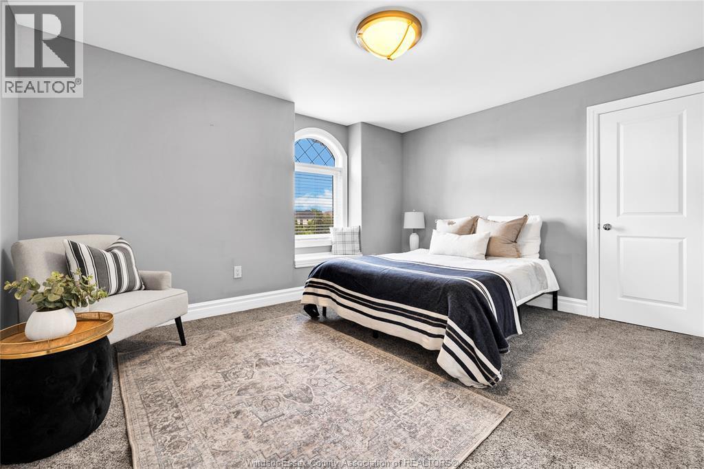 539 River Downs Avenue, Lakeshore, ON