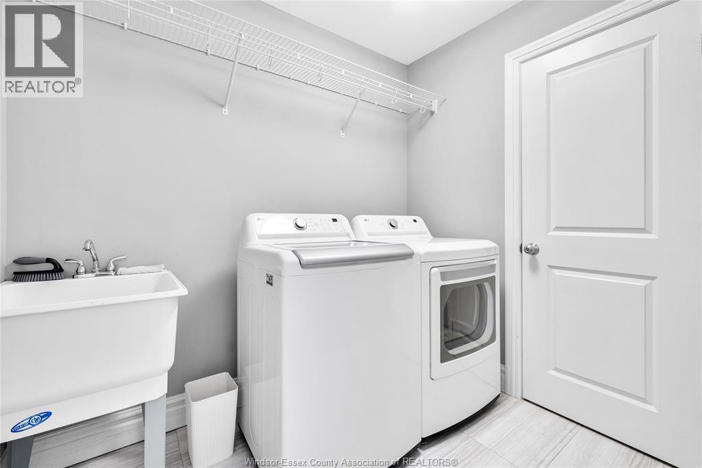 539 River Downs Avenue, Lakeshore, ON