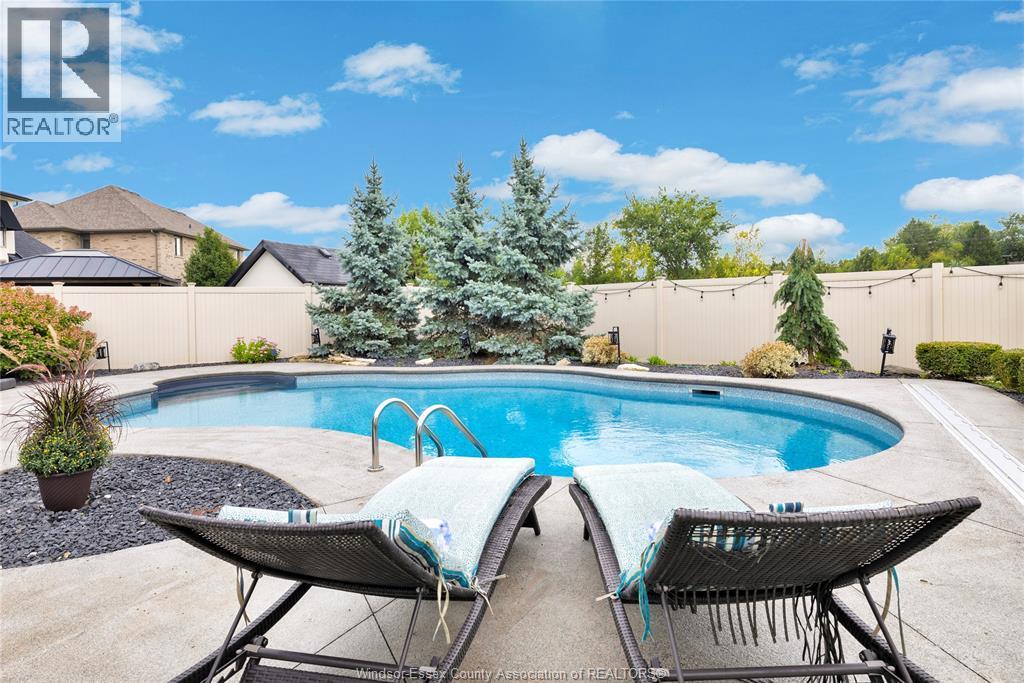539 River Downs Avenue, Lakeshore, ON