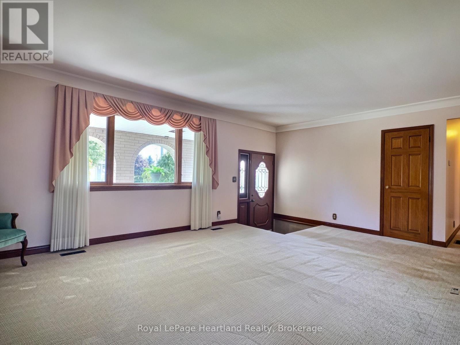 26 York Crescent, Bluewater (Hensall), ON