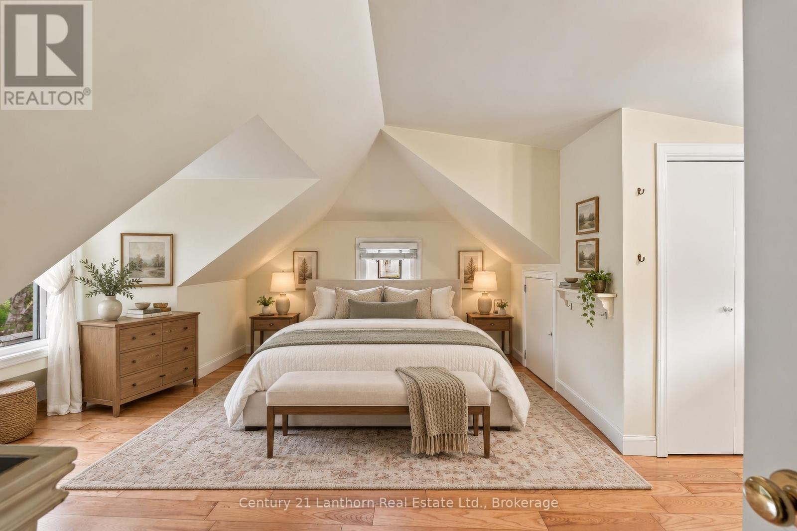 Virtually Staged - 14282 County Road 2, Cramahe, ON