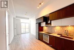 639 - 25 ADRA GRADO WAY Toronto, ON M2J 0H6