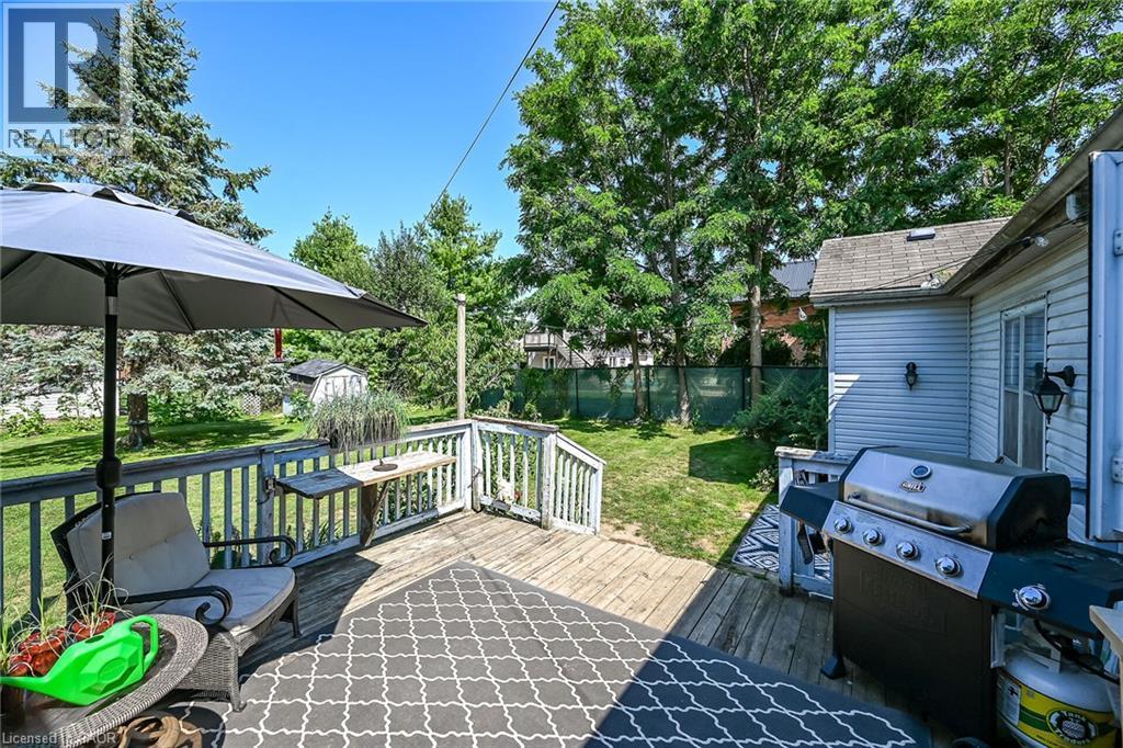 8 Victoria Street, Hagersville, ON