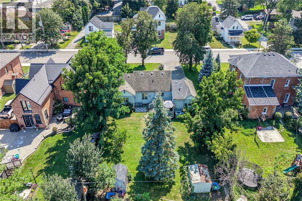 8 Victoria Street, Hagersville, ON