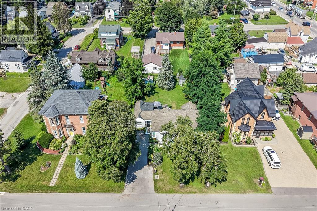 8 Victoria Street, Hagersville, ON
