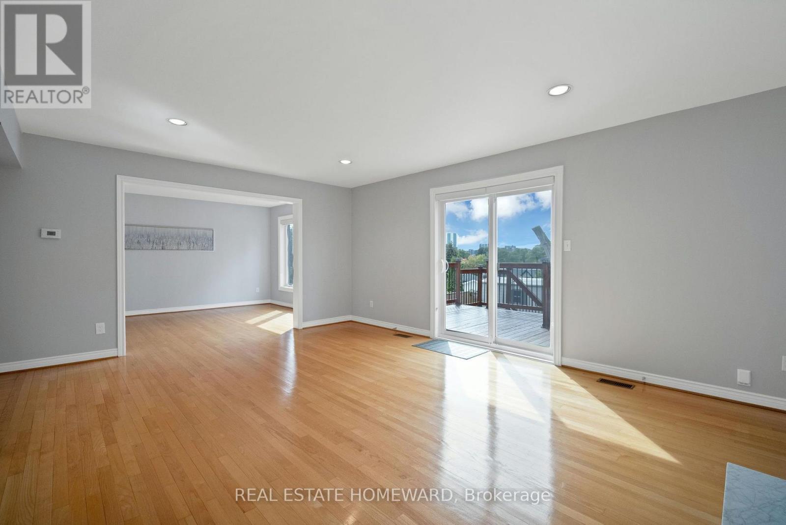 84 Maybourne Avenue, Toronto, ON