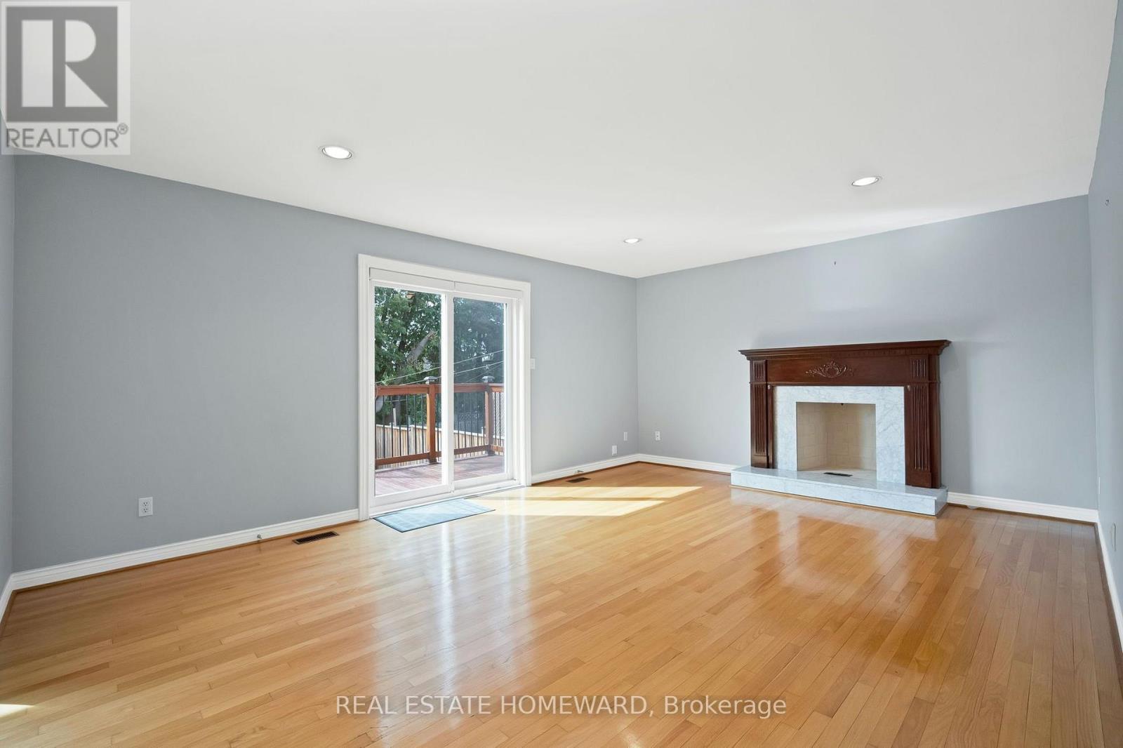 84 Maybourne Avenue, Toronto, ON