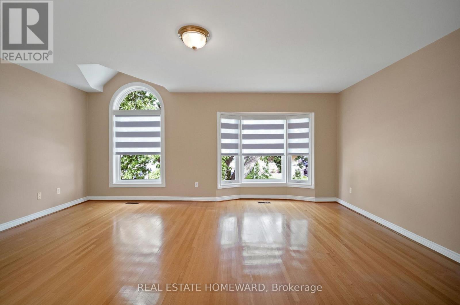 84 Maybourne Avenue, Toronto, ON