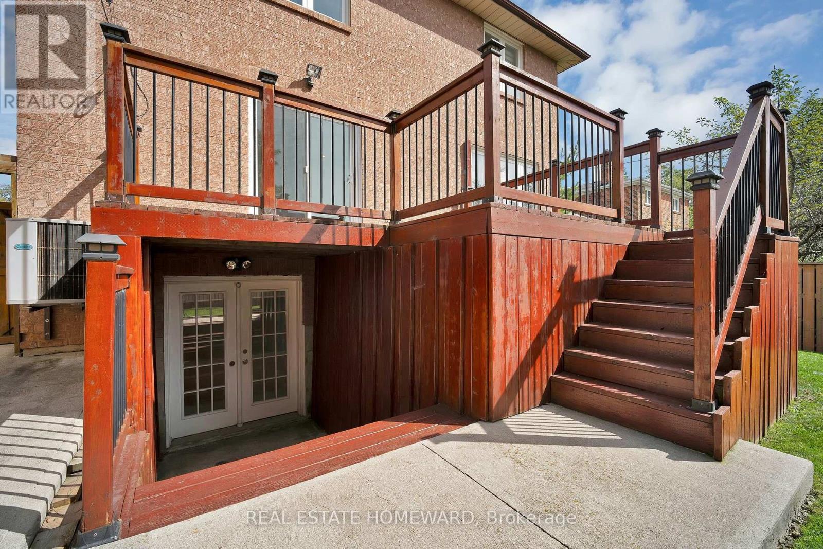 84 Maybourne Avenue, Toronto, ON