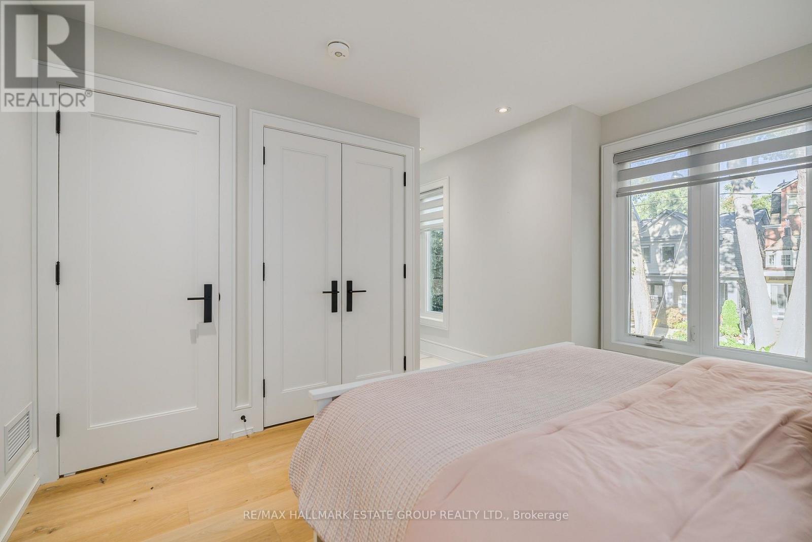70 Bellefair Avenue, Toronto, ON