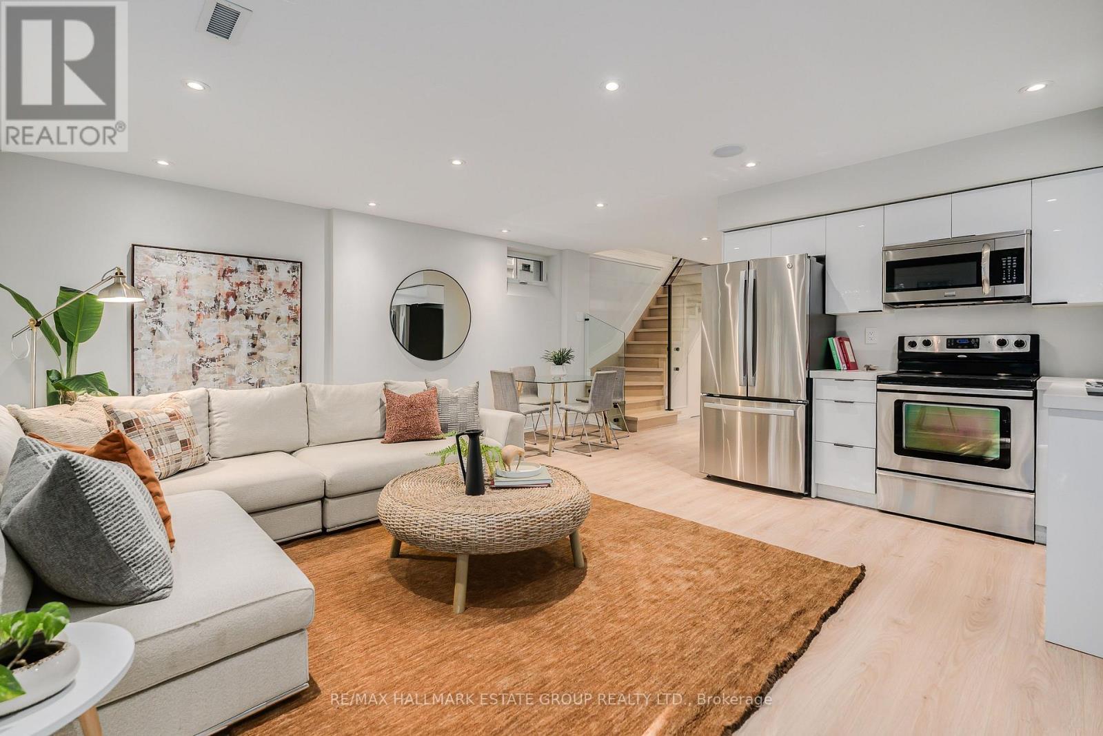 70 Bellefair Avenue, Toronto, ON