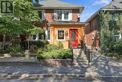 51 CLAREY AVENUE Ottawa, ON K1S 2R6