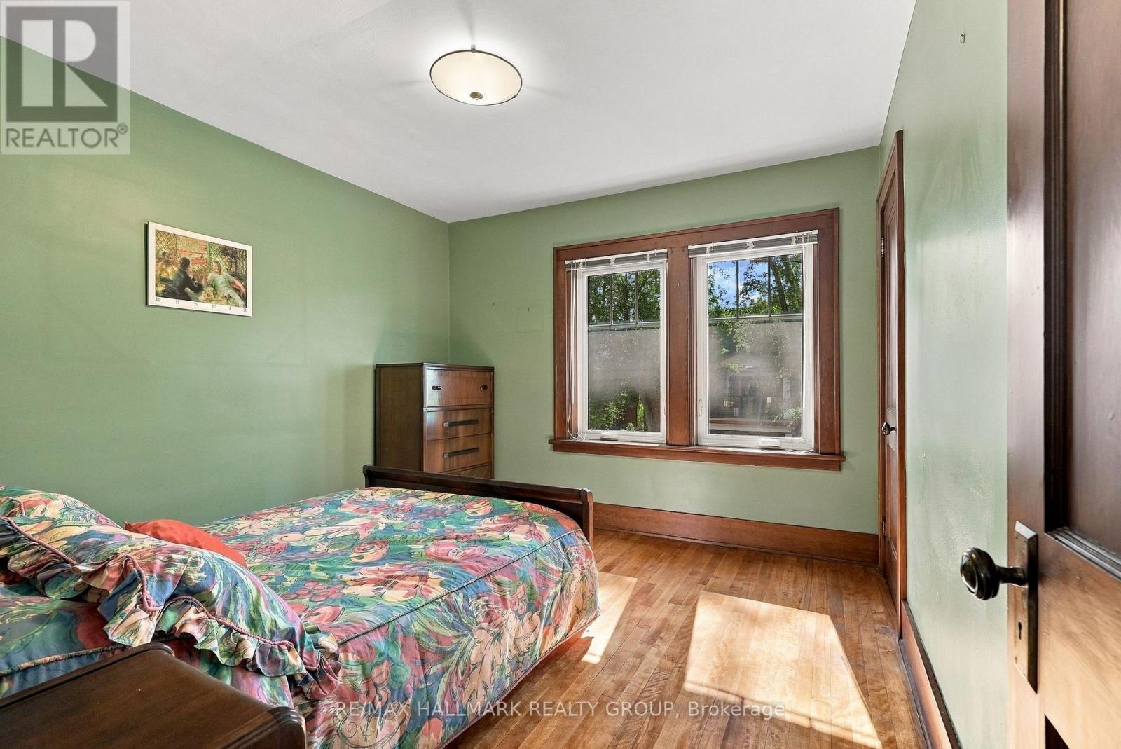 51 Clarey Avenue, Ottawa, ON