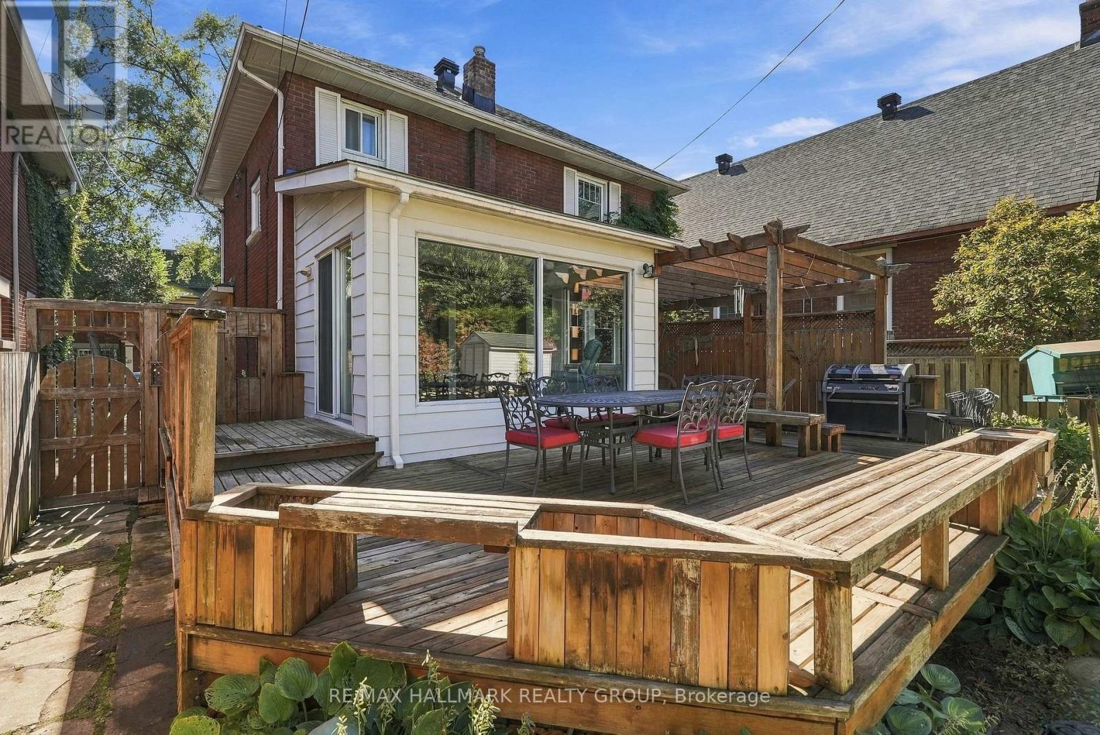 51 Clarey Avenue, Ottawa, ON