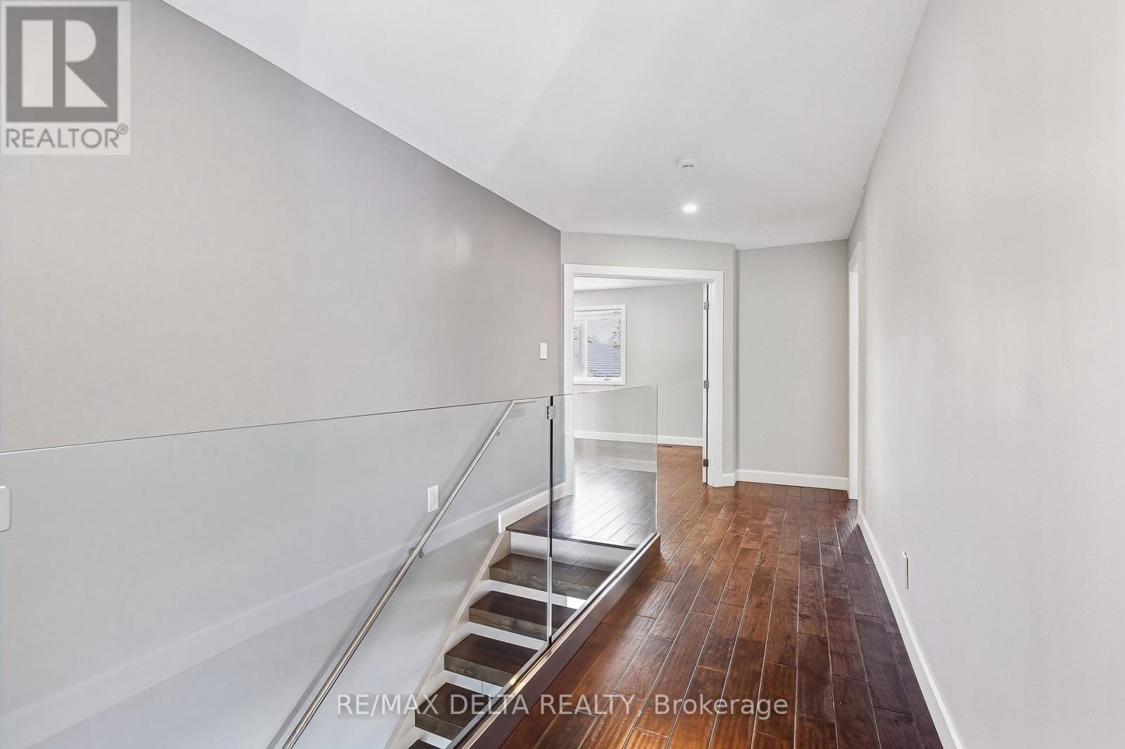 1791 Queensdale Avenue, Ottawa, ON