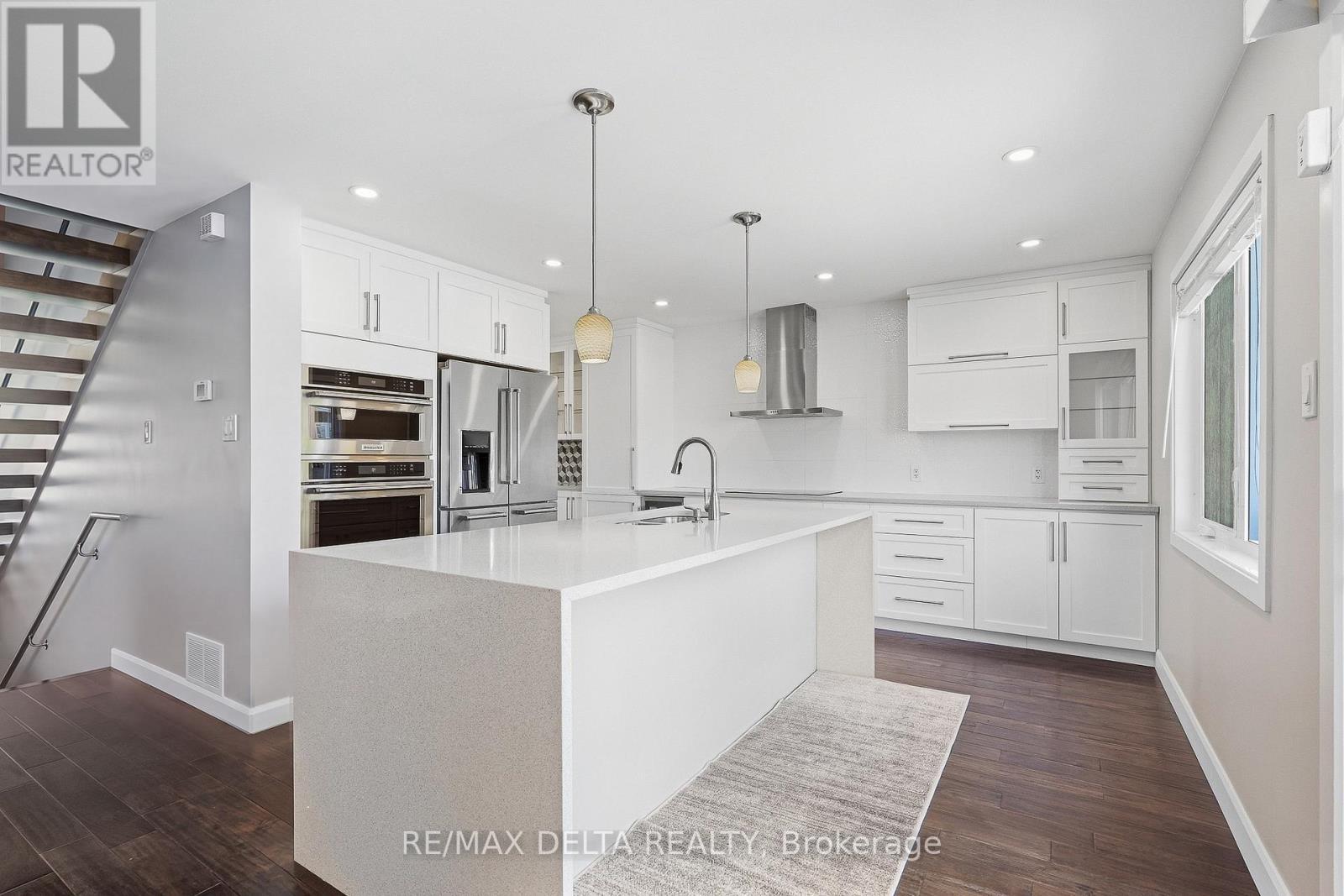 1791 Queensdale Avenue, Ottawa, ON