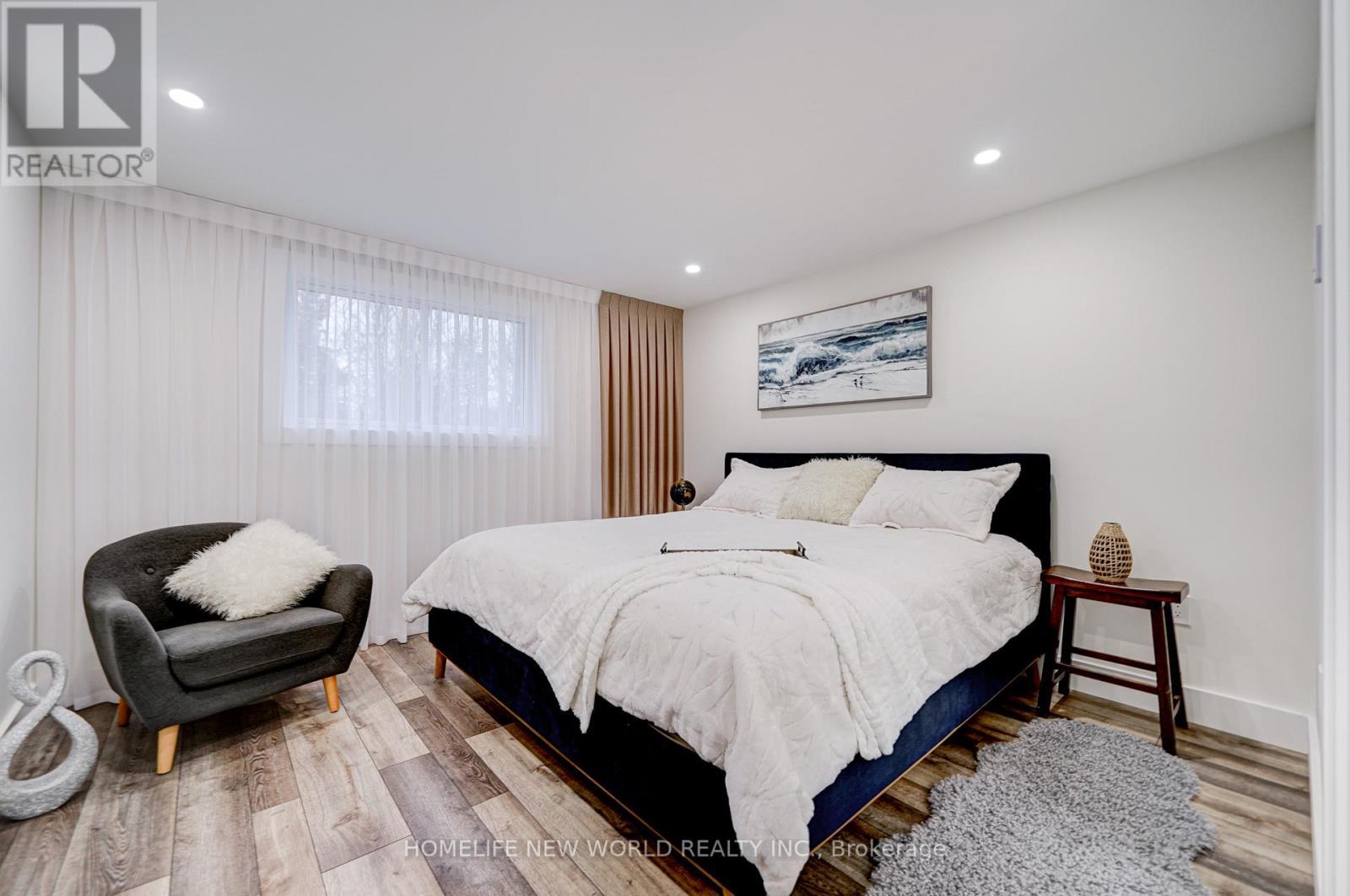 65 Edith Street, Georgina, ON