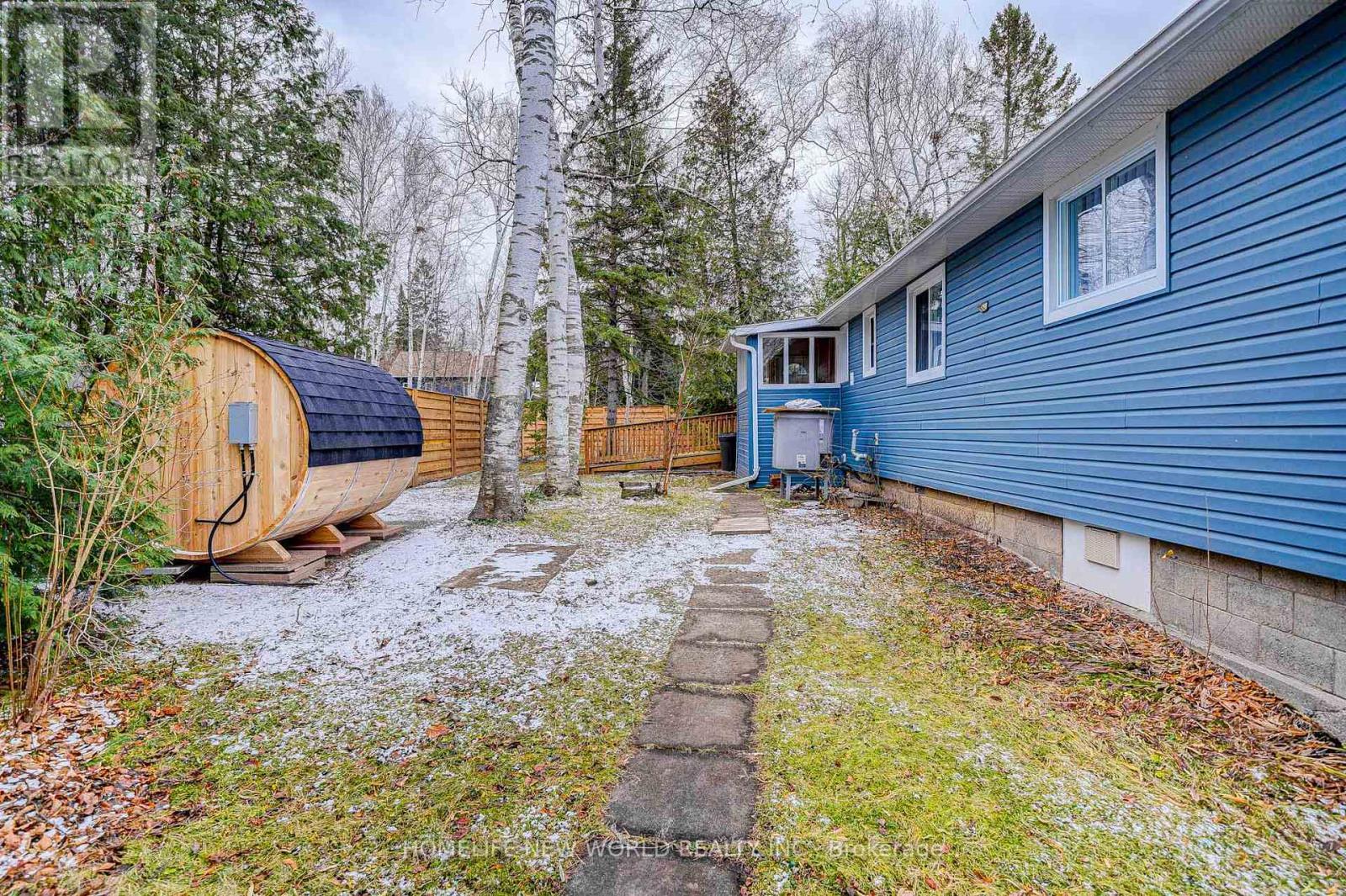 65 Edith Street, Georgina, ON
