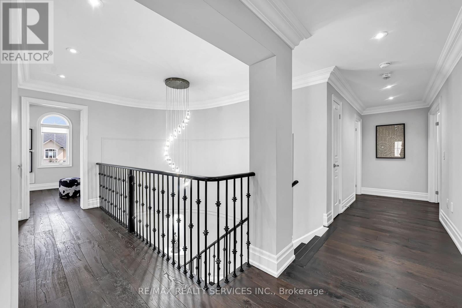 22 Giant Cedars Court, King, ON
