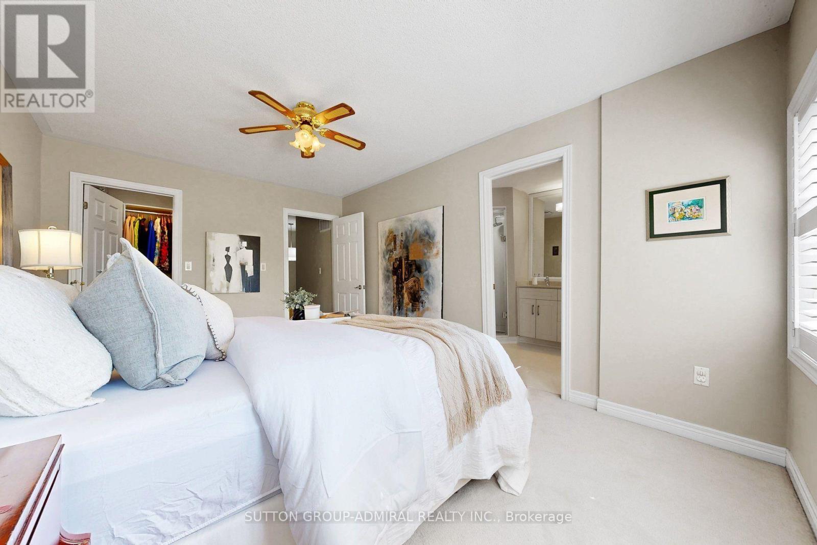 2002 John Street, Markham, ON