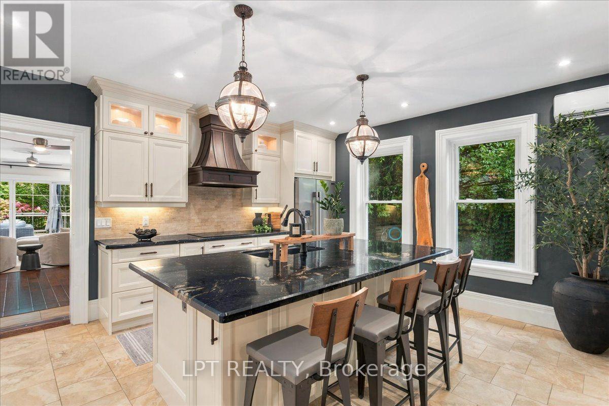529 Saint Marie Street, Collingwood, ON