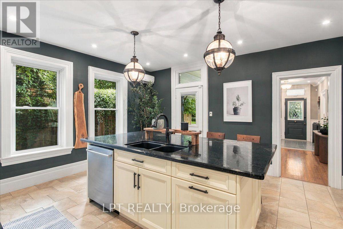 529 Saint Marie Street, Collingwood, ON