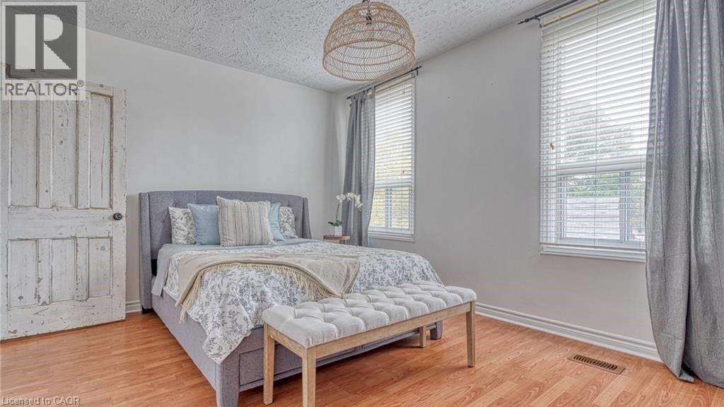 43 Crooks Street, Hamilton, ON