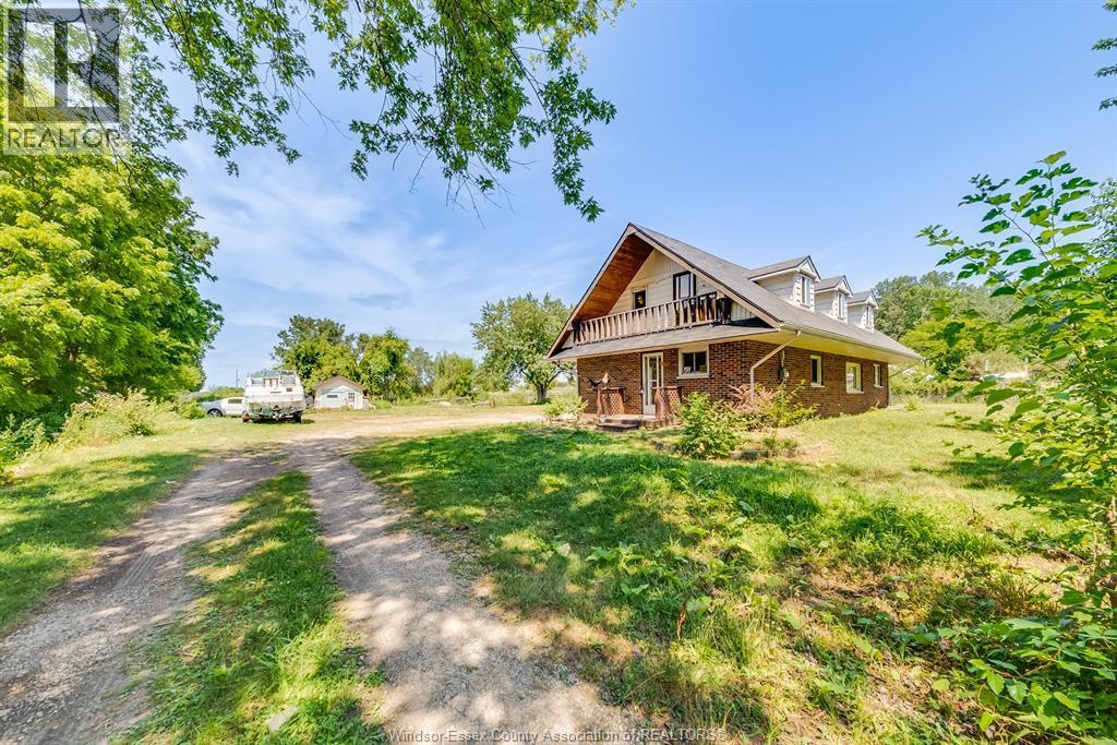 737-739 County Rd 2, Lakeshore, ON