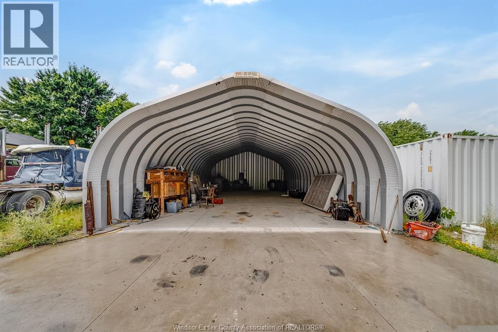 737-739 County Rd 2, Lakeshore, ON
