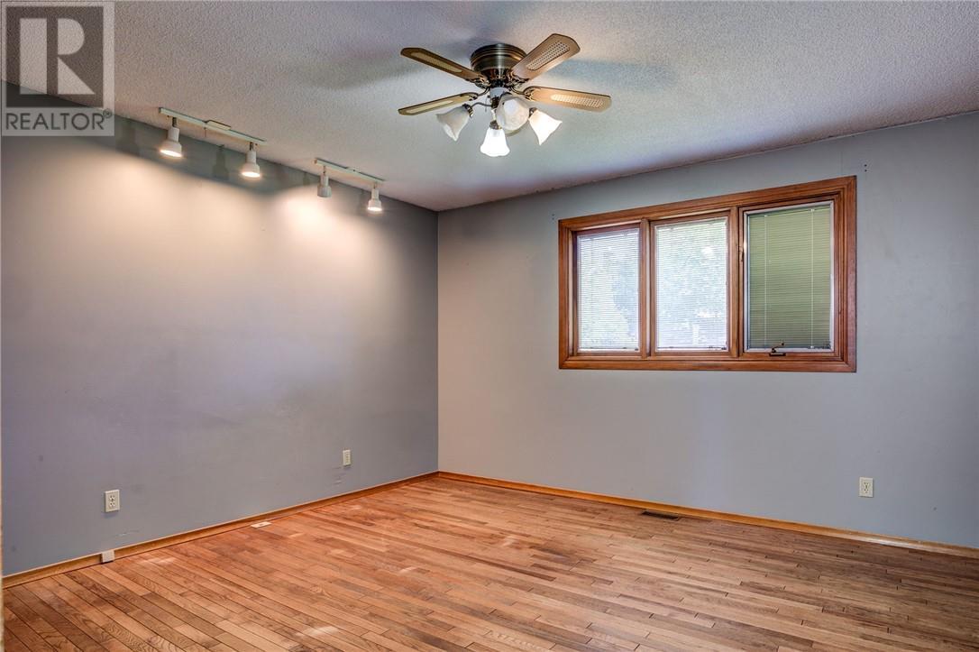 890 Auger Avenue, Sudbury, ON
