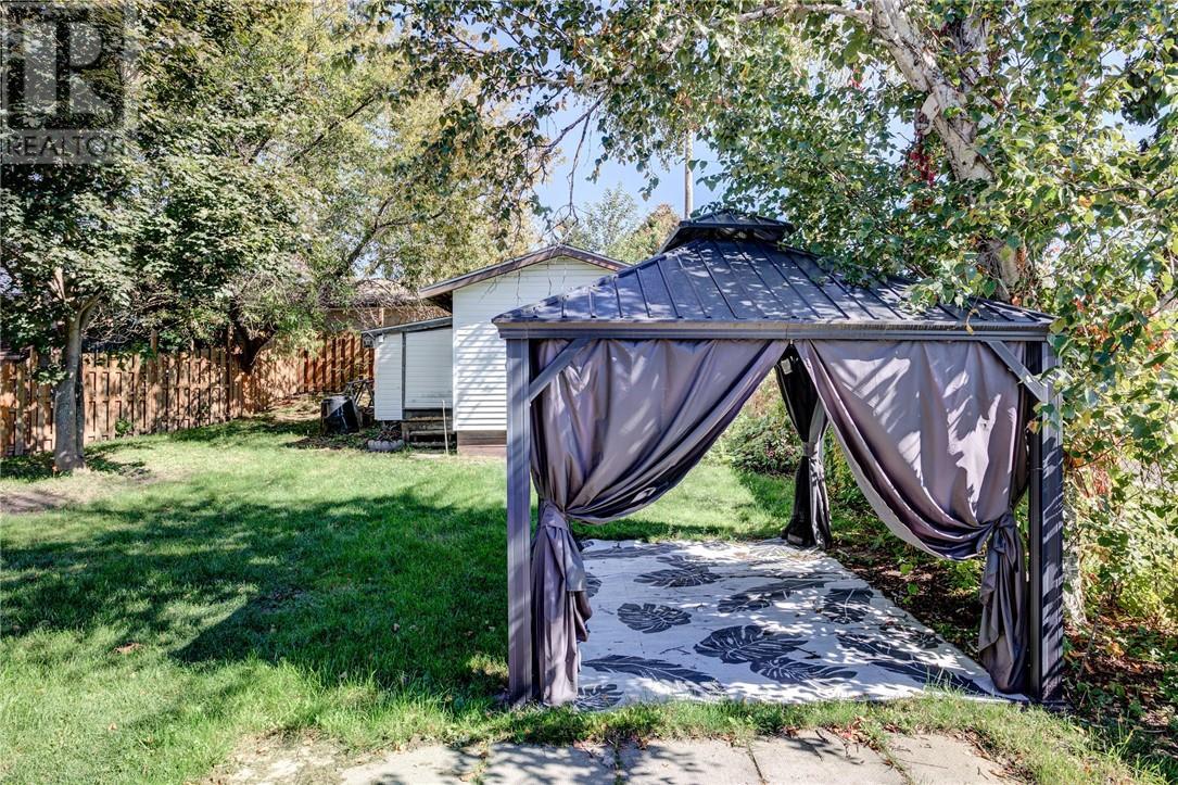 890 Auger Avenue, Sudbury, ON