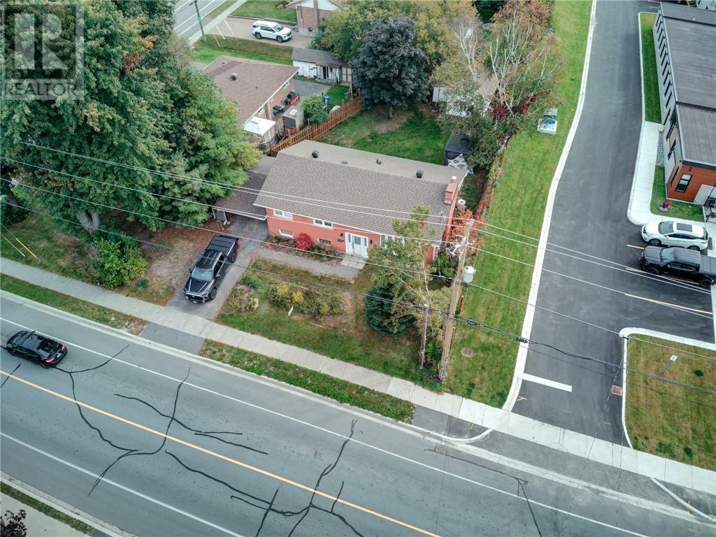 890 Auger Avenue, Sudbury, ON