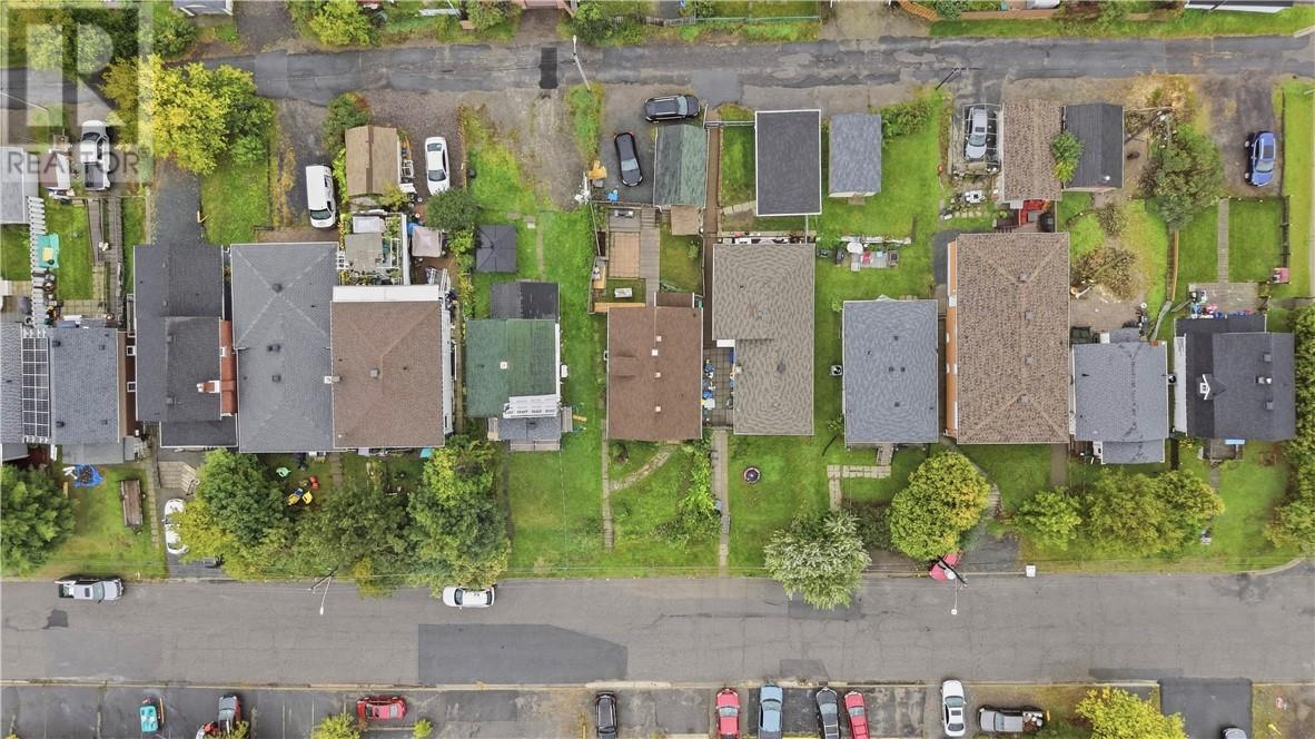 21 Bulmer Avenue, Sudbury, ON