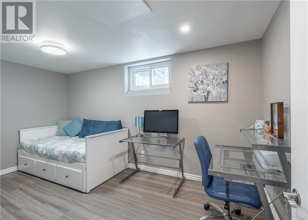 41 Moxam Drive, Greater Sudbury, ON