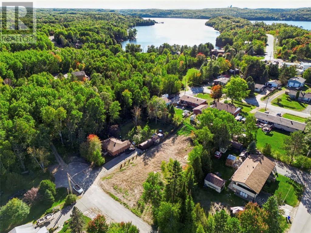 62 Kevin Drive, Skead, ON