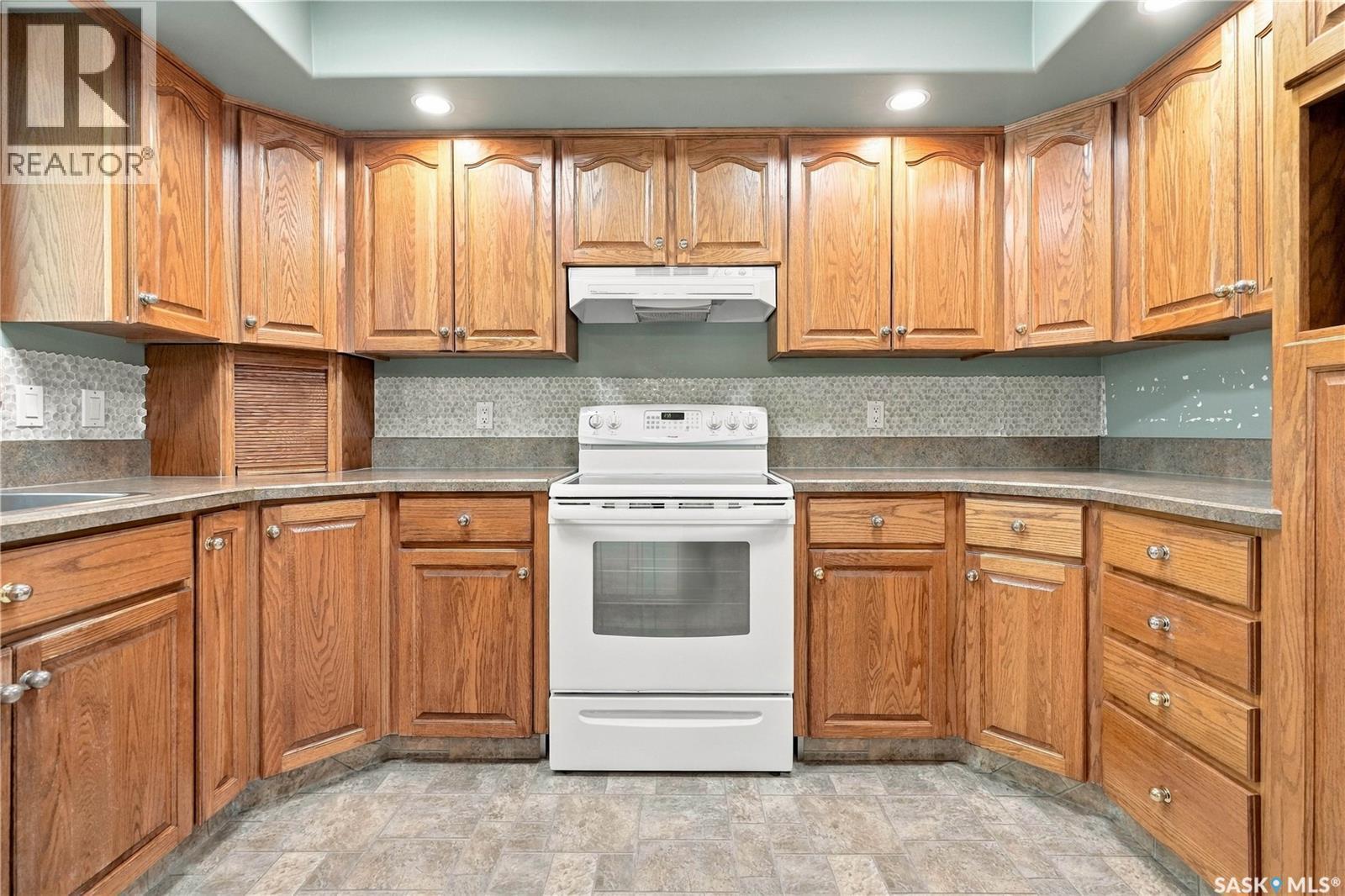3222 Peyson Bay E, Regina, SK