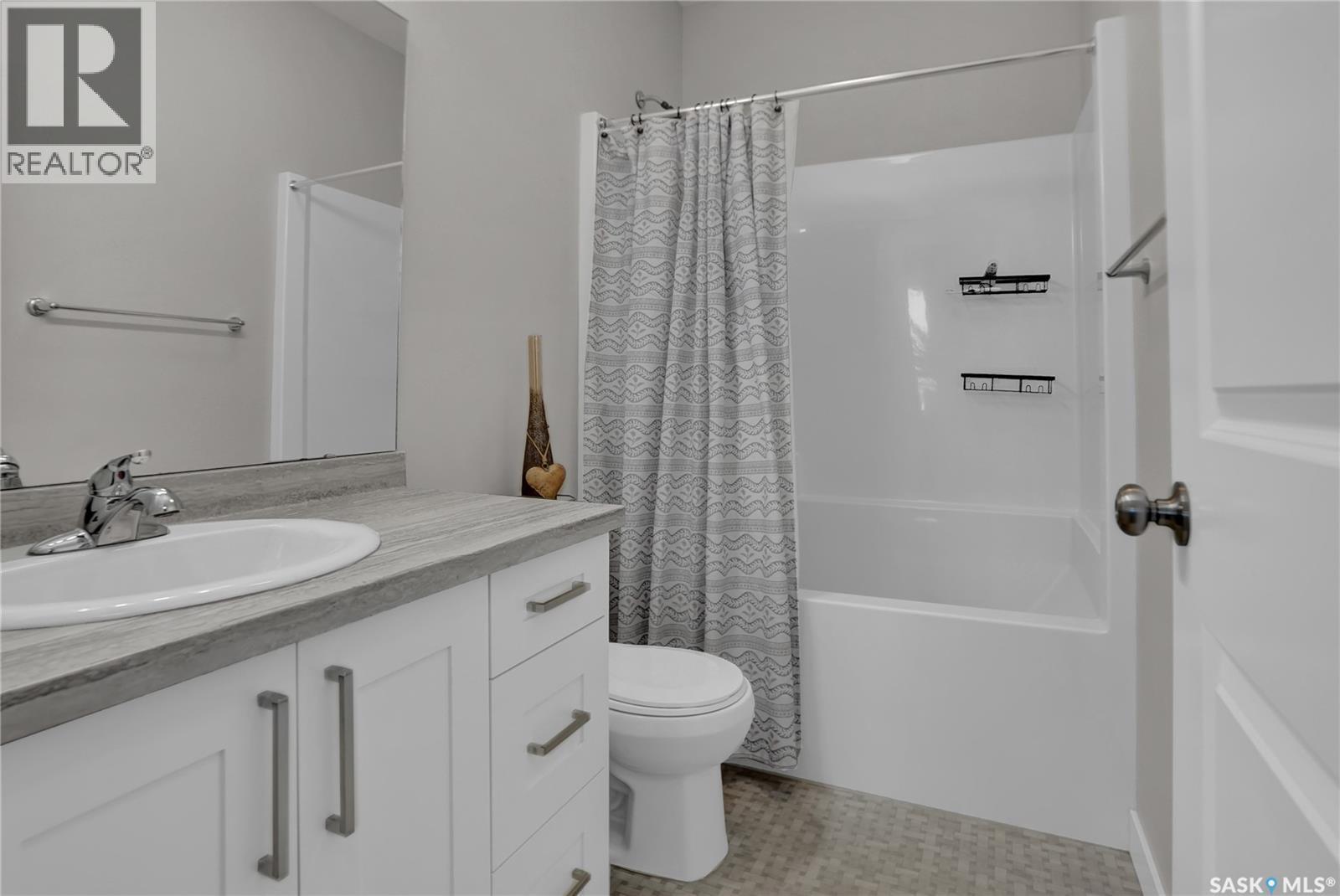 2 Broda Terrace, Moose Jaw, SK