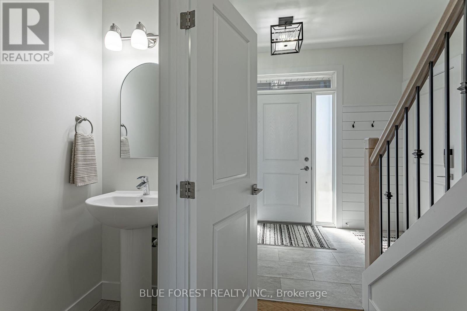 106 Spencer Avenue, Lucan Biddulph (Lucan), ON