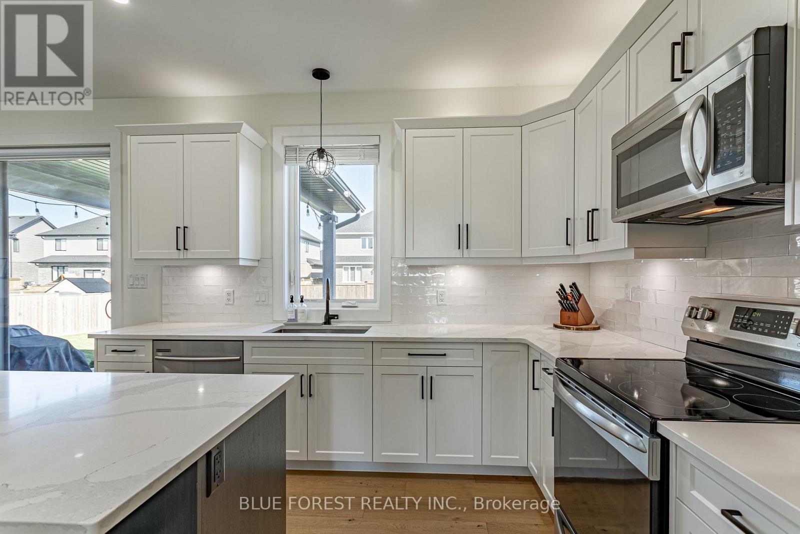 106 Spencer Avenue, Lucan Biddulph (Lucan), ON