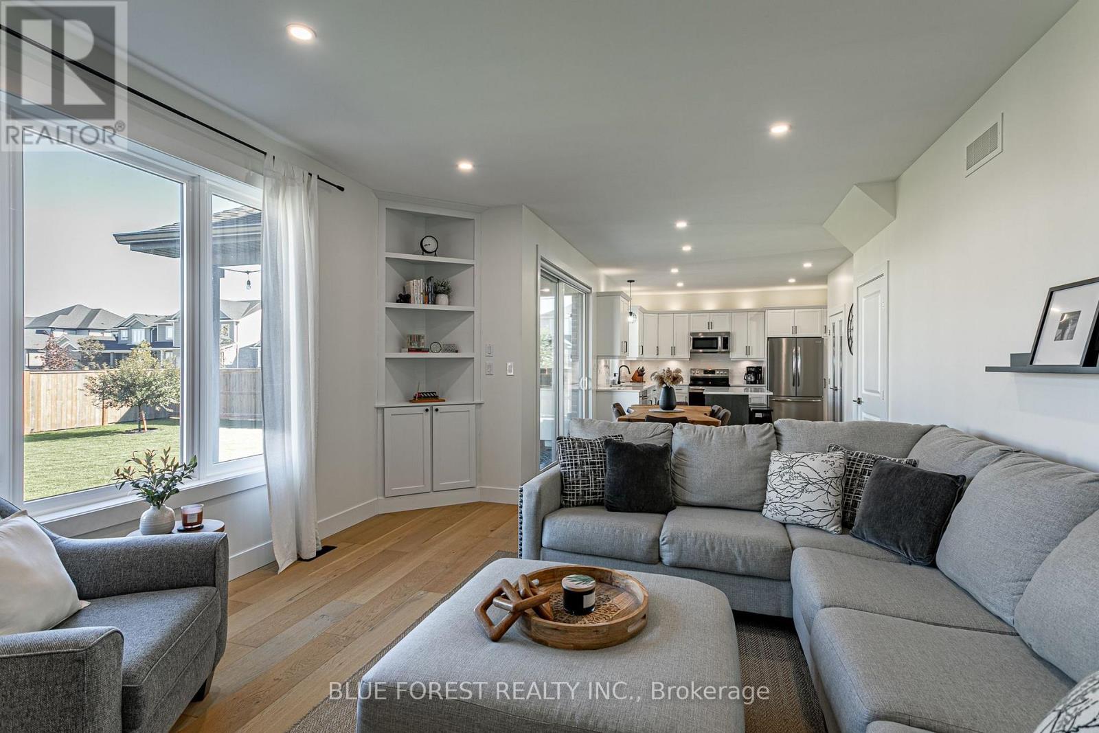 106 Spencer Avenue, Lucan Biddulph (Lucan), ON