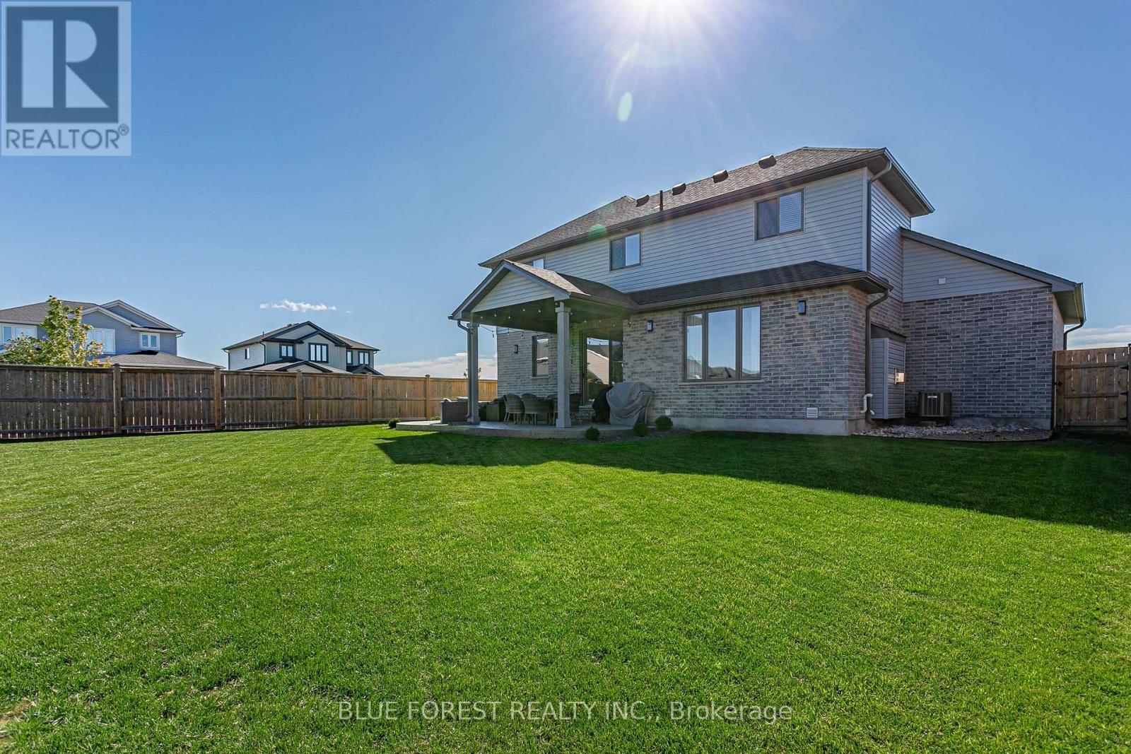 106 Spencer Avenue, Lucan Biddulph (Lucan), ON
