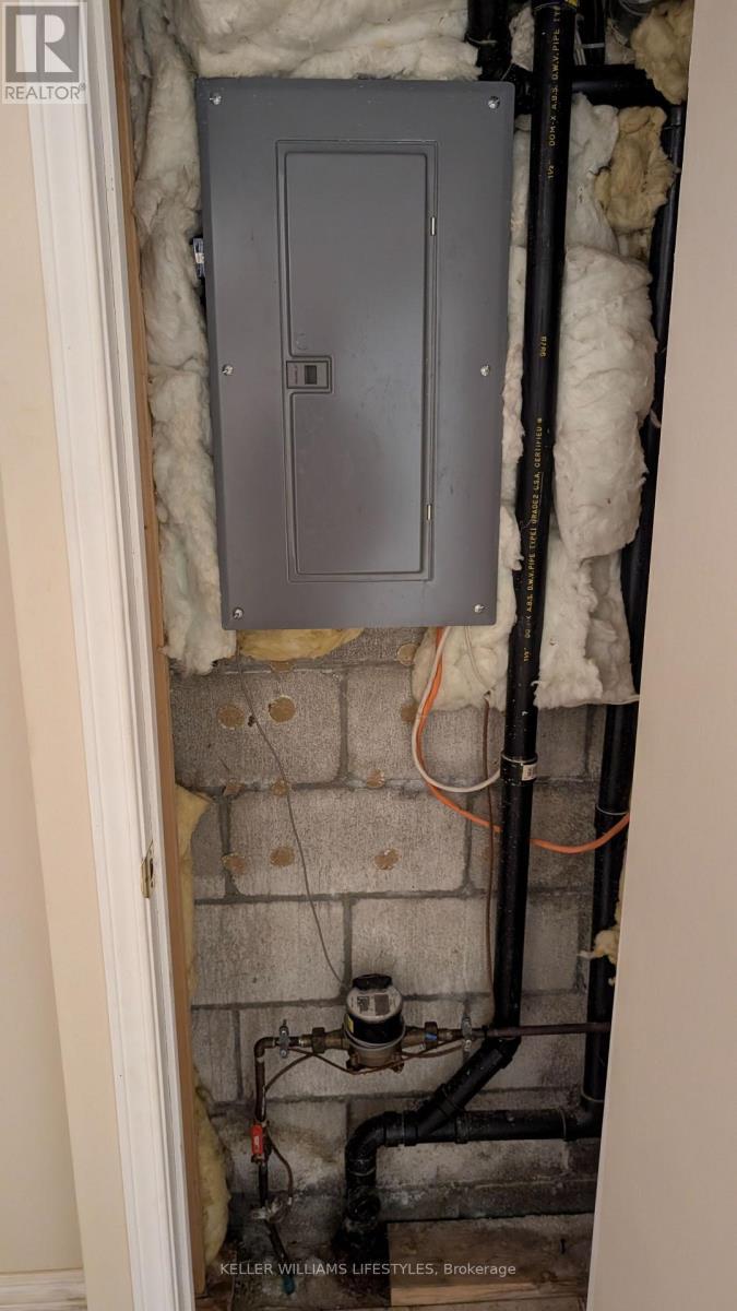 Main house panel - 17 Nightingale Drive, North Bay (Ferris), ON
