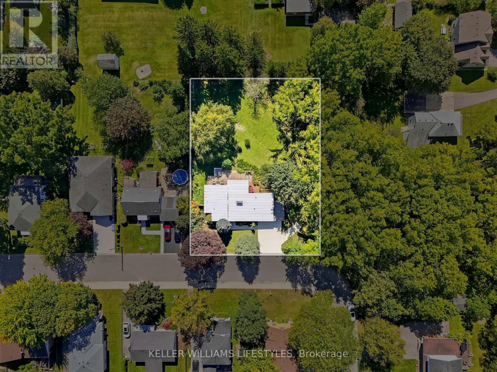 12 Battram Street, Central Elgin (Lynhurst), ON