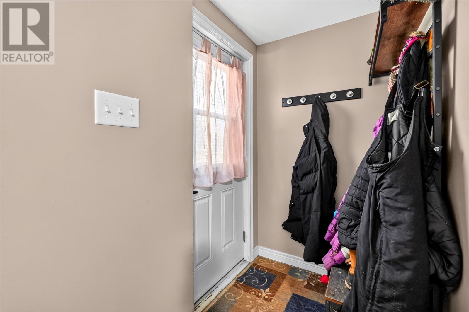 18 Hopedale Crescent, St.John'S, NL