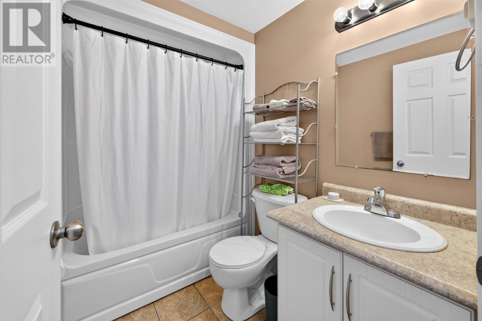 18 Hopedale Crescent, St.John'S, NL
